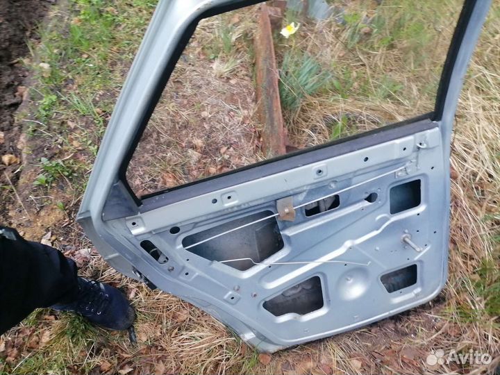 Двери на ваз 2110 бу