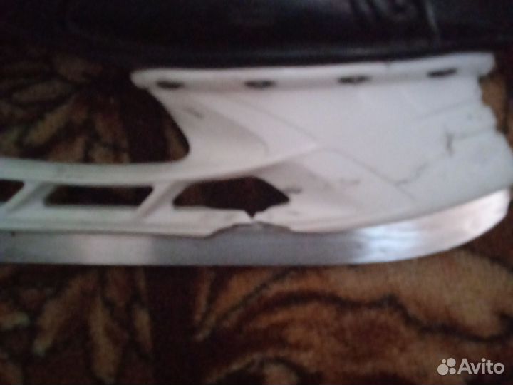 Хоккейные коньки bauer 44 размер
