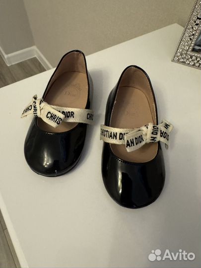 Туфельки для девочки 23 размер dior