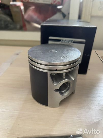 Поршень mercury 40 50 60