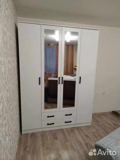 Шкаф Квадро Белый