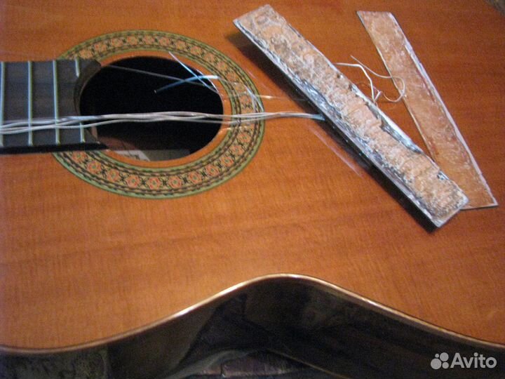 Ремонт гитар электрогитар.домр укулеле мандолин
