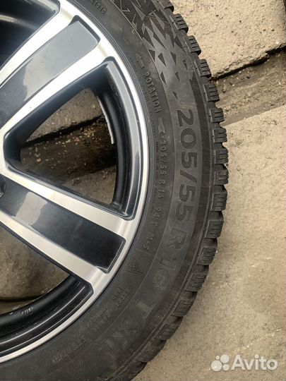 Комплект зимних колес r16
