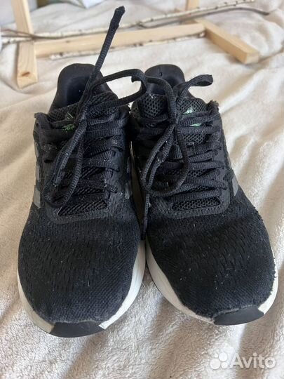 Кроссовки adidas 36