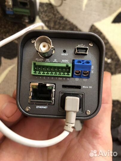 Камера видео наблюдения IP / Аналог