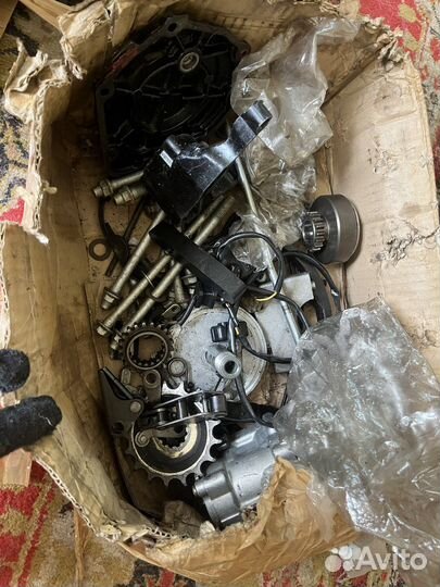 Запчасти на kawasaki zzr1100 2