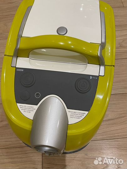 Пылесос Zelmer Aquawelt Plus