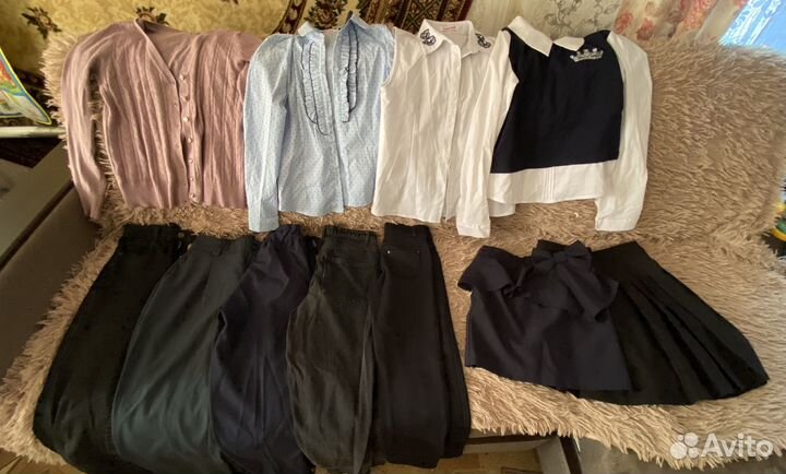 Продам школьную форму