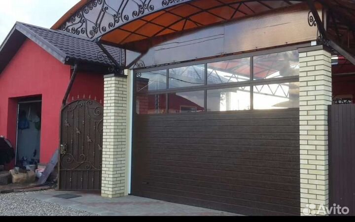 Ворота секционные автоматические