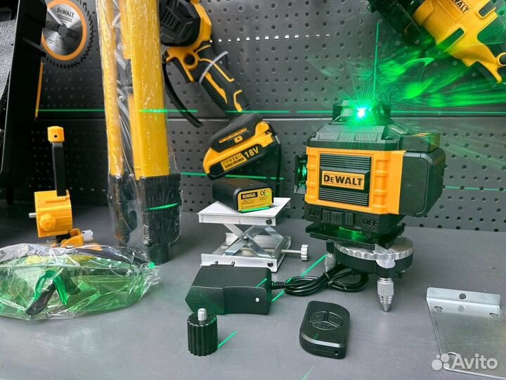 Лазерный уровень DeWalt 16 лучей