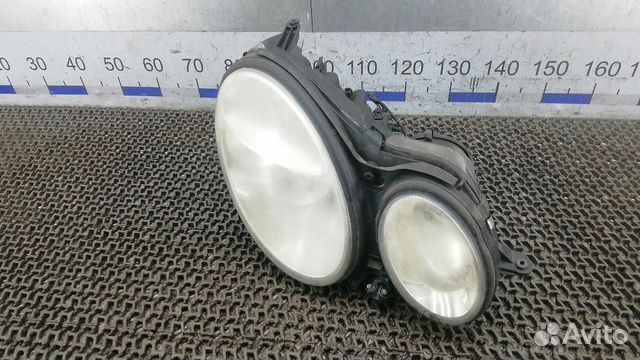 Фара правая Mercedes-Benz E-Class