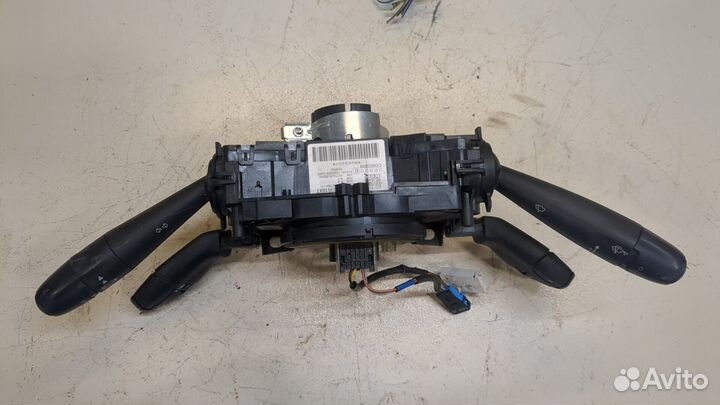 Переключатель поворотов и дворников Peugeot 3008, 2010