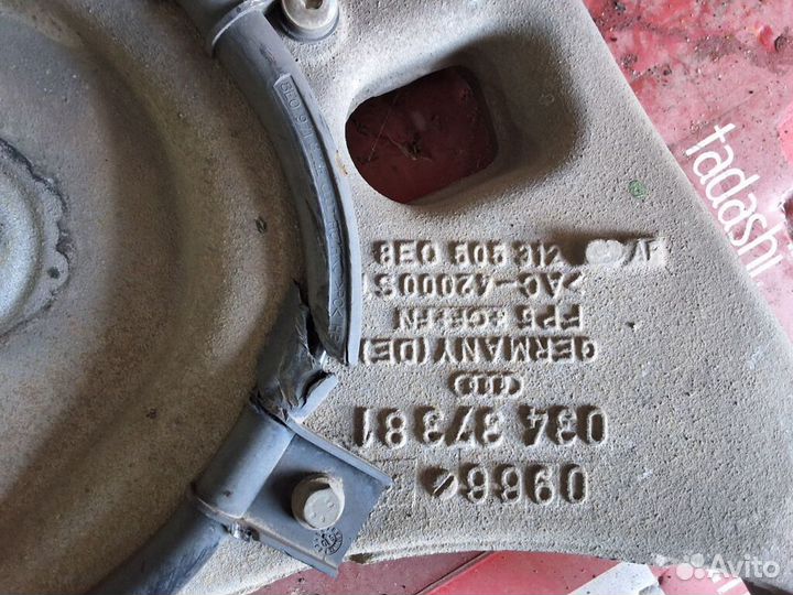 Ступица Audi A4 avant 8E (Заднее Правое)