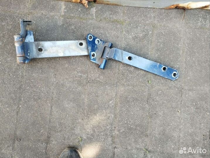 Стекло крышки багажника