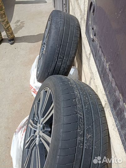 Колёса lexus 570. R22:285:45