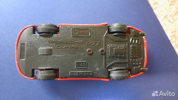 Porsche carrera 911 BBurago, 1-43