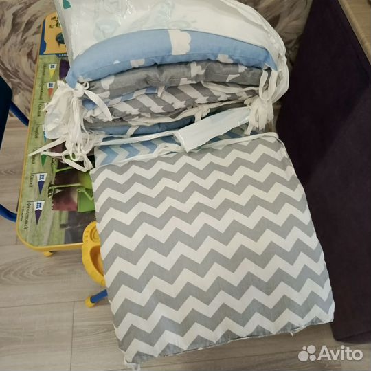 Бортики подушки на кровать