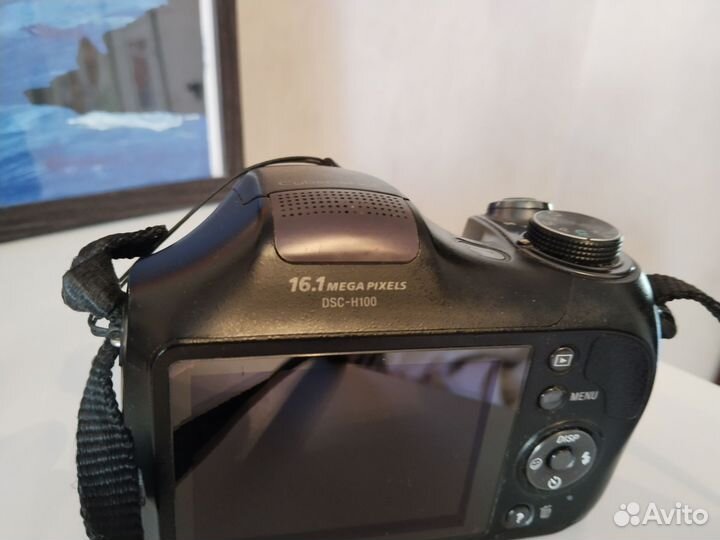 Цифровой фотоаппарат Sony cyber shot