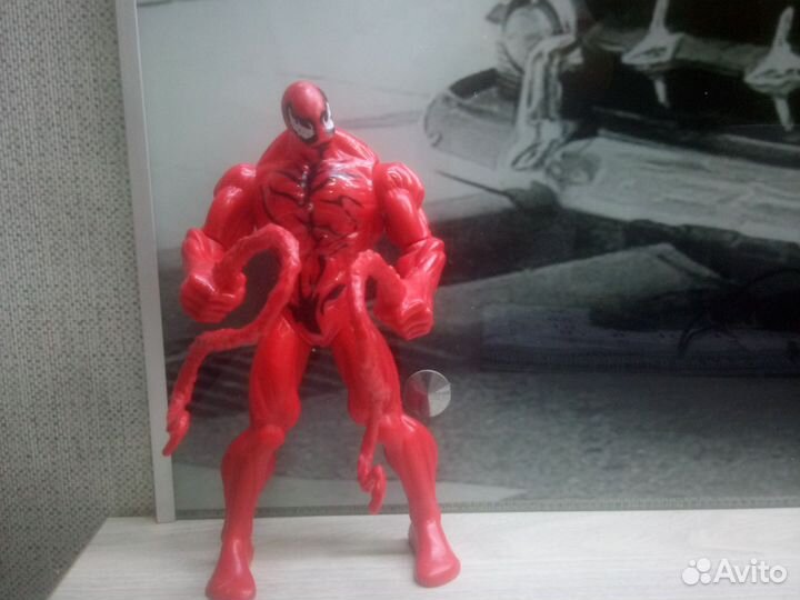 Фигурка карнажа