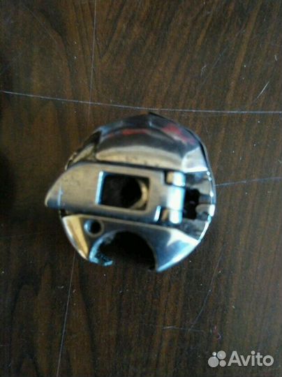 Шпульки для швейной машины, челнок