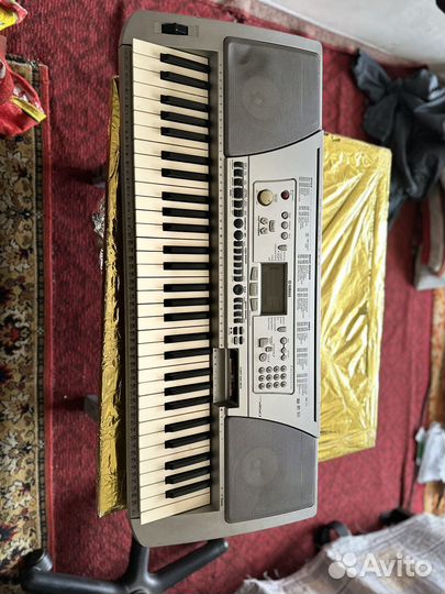 Синтезатор Yamaha PSR 450