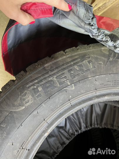 Pirelli Winter Ice Control 225/65 R17