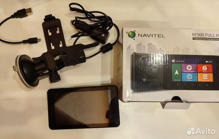 Видеорегистратор с навигатором 2в1 Navitel RE900