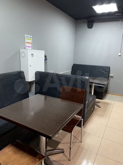 Комната 30 м² в 5-к., 1/15 эт.