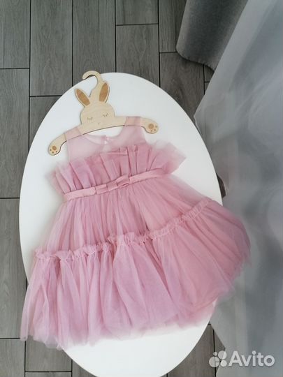 Платье на девочку пышное нарядное 86 92