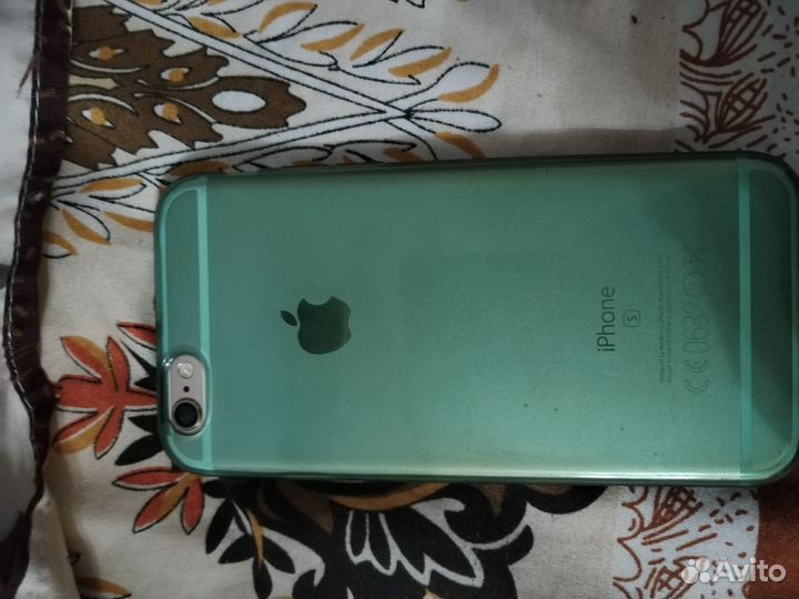 Телефон iPhone 6s