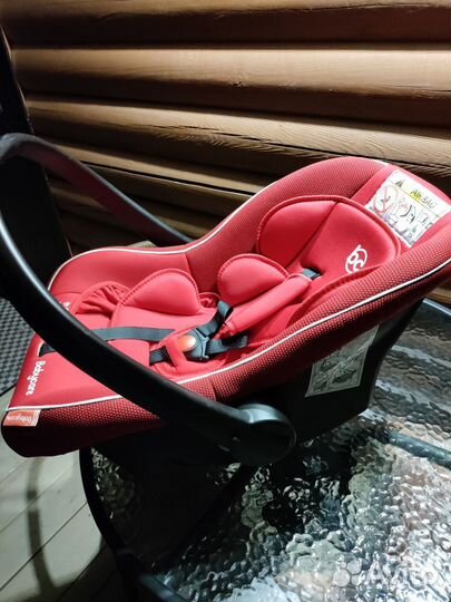 Детское автокресло от 0 до 25 кг