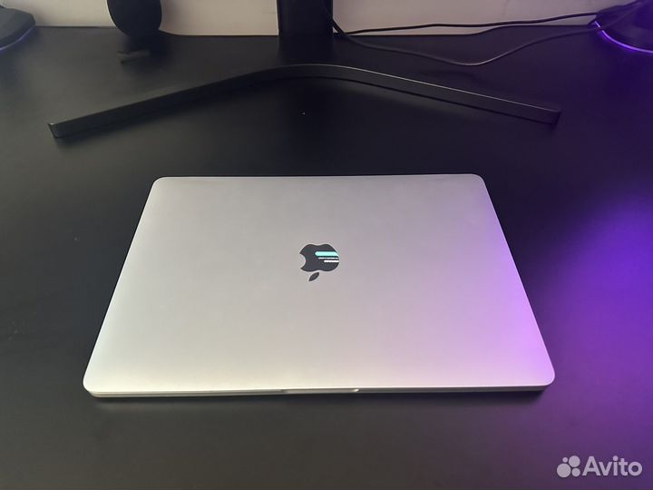 Apple MacBook Pro 13 2019