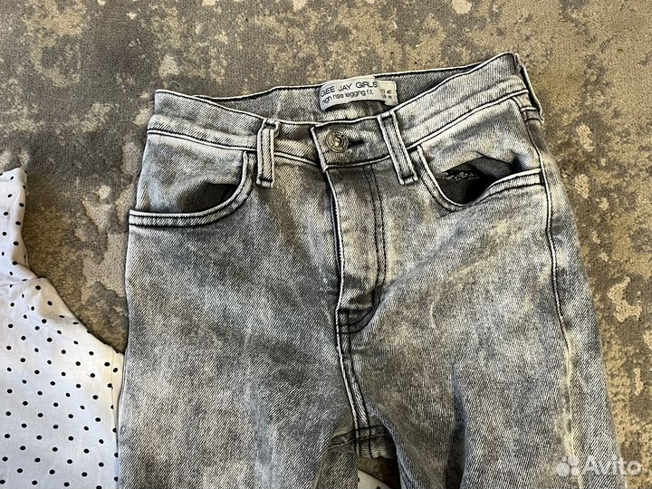 Вещи на девочку пакетом 134-146