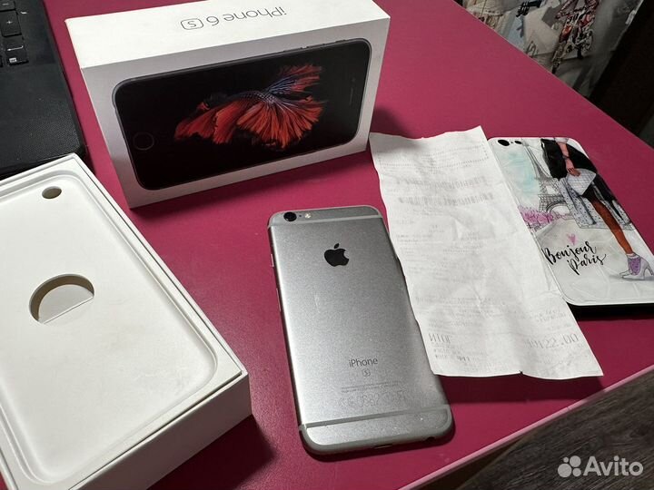 Телефон iPhone 6s