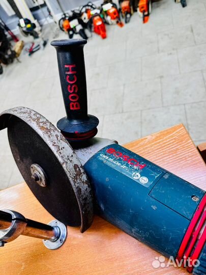 Болгарка Bosch GWS 26-230 JBV