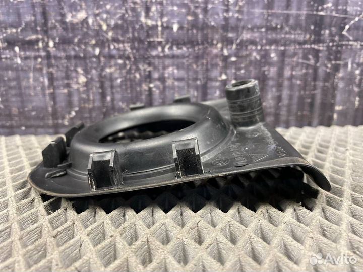 Декоративная накладка Volkswagen Touareg 7L AZZ