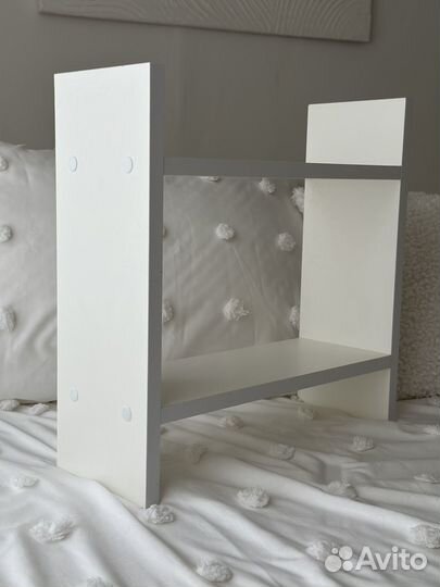 Полочка настольная