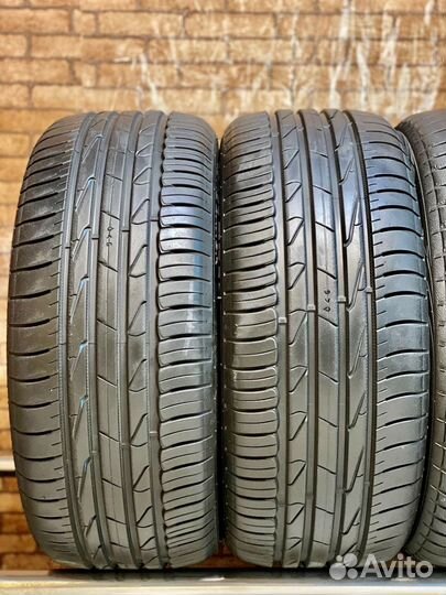 Nokian Tyres Hakka Blue 3 215/45 R16