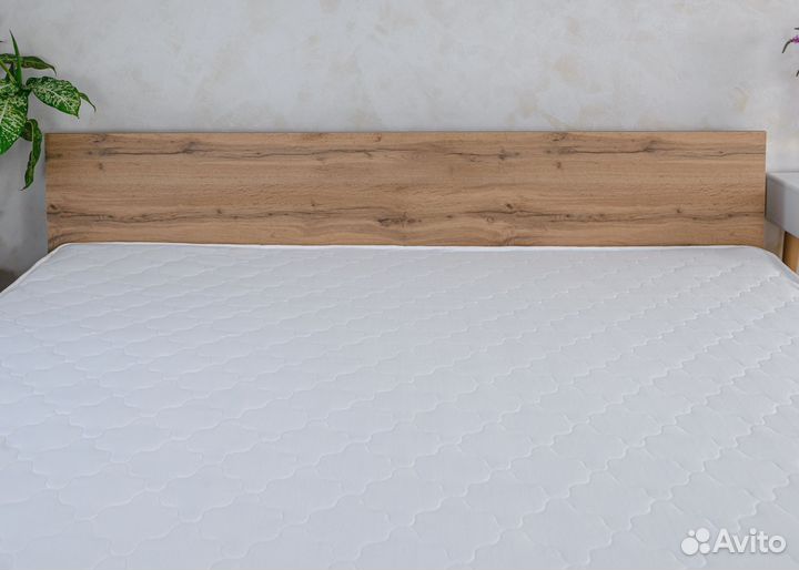 Кровать с матрасом 200 на 200 Парма