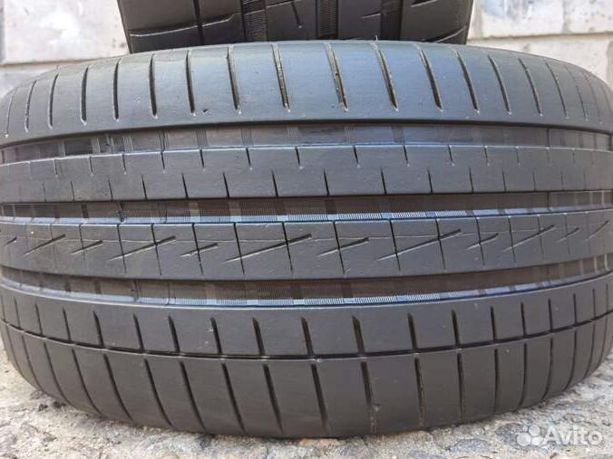 Vredestein Ultrac Vorti 245/35 R19