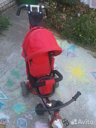 Велосипед с ручкой