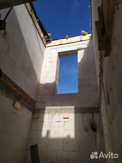 Кладка газоблока, кирпича