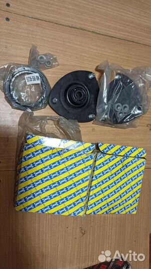 Опора амортизатора с подшипником SNR Honda CR-V