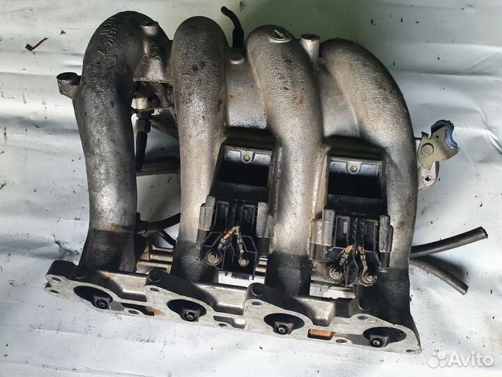 Впускной коллектор mercedes-benz C-class 1993-2000