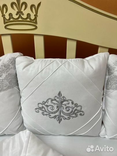 Комплект в детскую кроватку