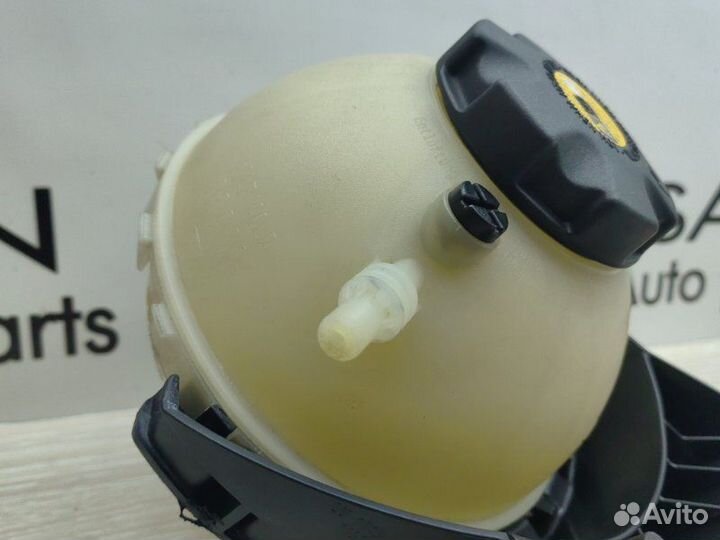 Бачок расширительный Bmw 3 F30 N20B20 2012