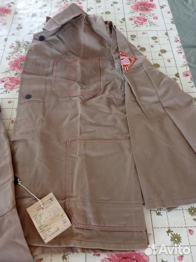 Продаю рабочие костюмы