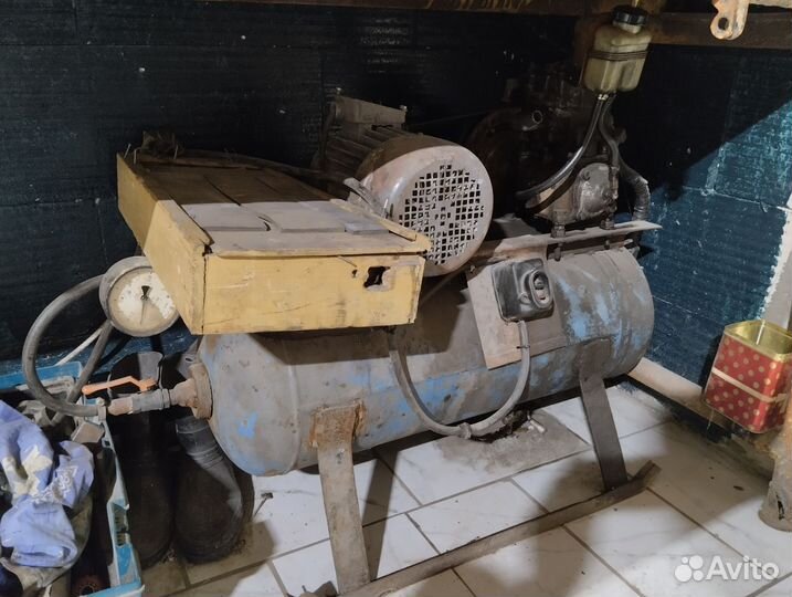 Компрессор воздушный 50 литров ременной