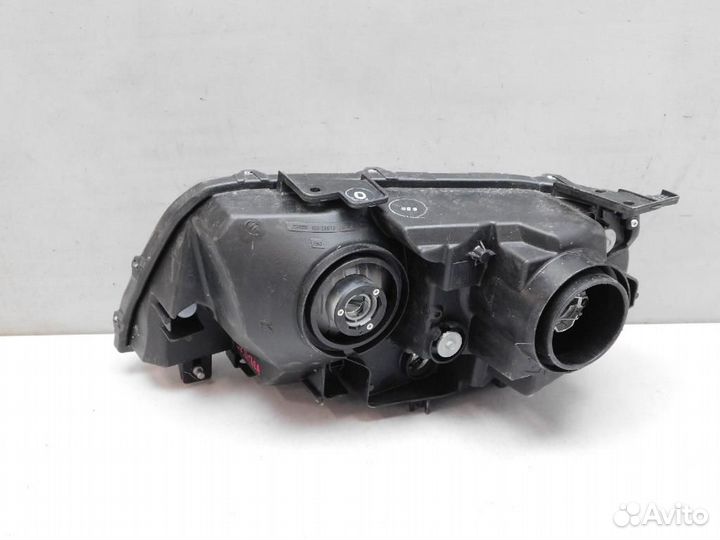 Фара правая Suzuki Grand Vitara