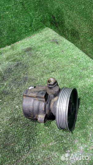 Насос гур Renault Laguna